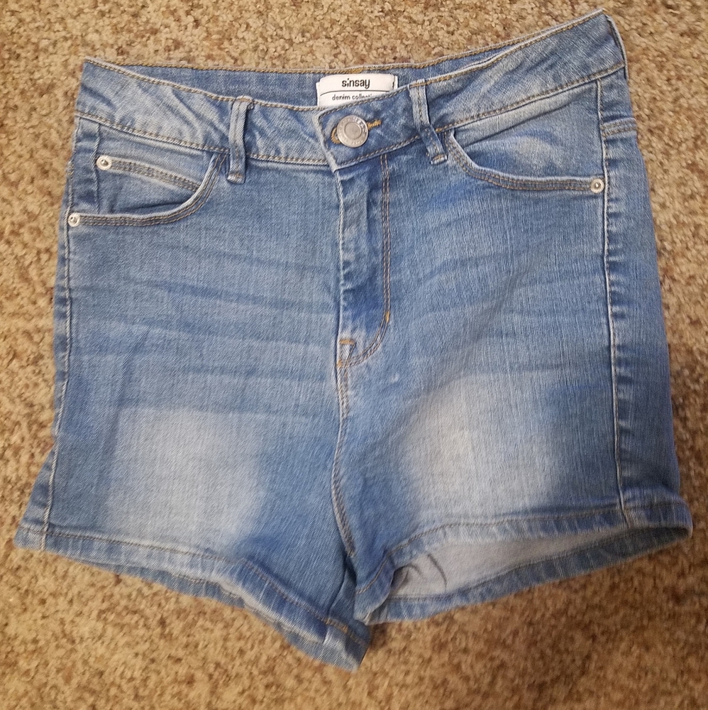 Sinsay Women's Blue Denim Shorts Size 24